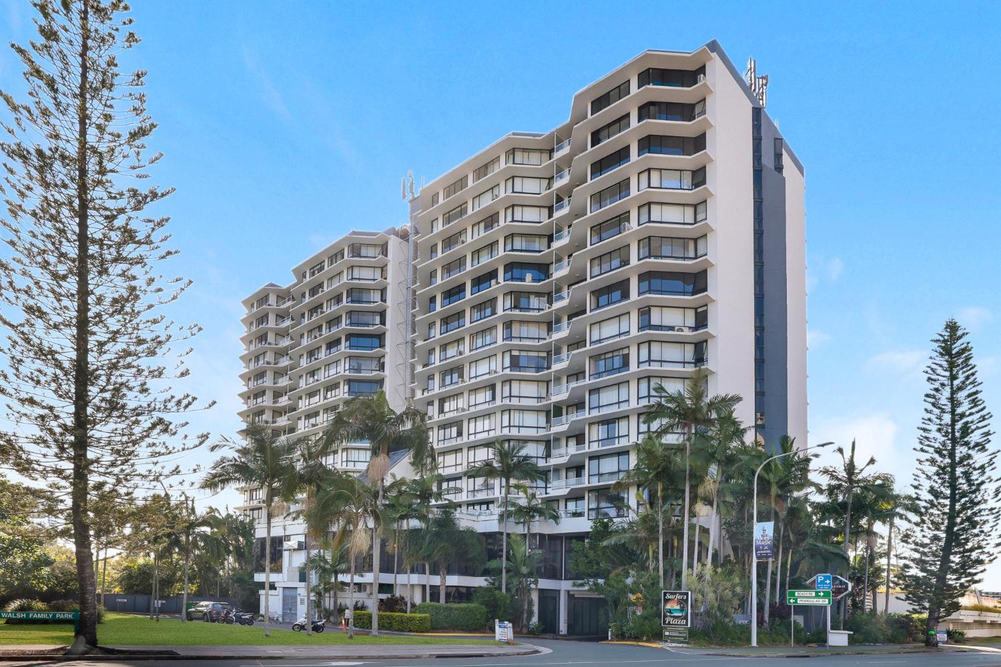 Tequila Sunrise Podstel Hostel Gold Coast Exterior photo